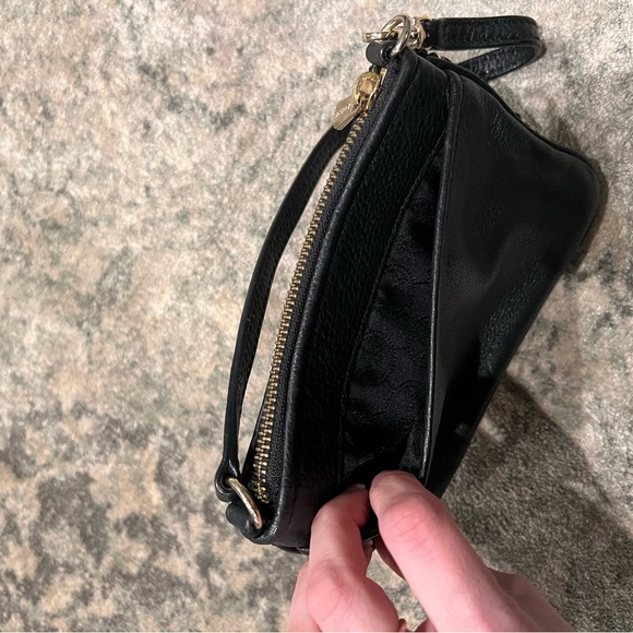 Michael Kors - Black Sequin Wallet Wristlet - Picture 7 of 10